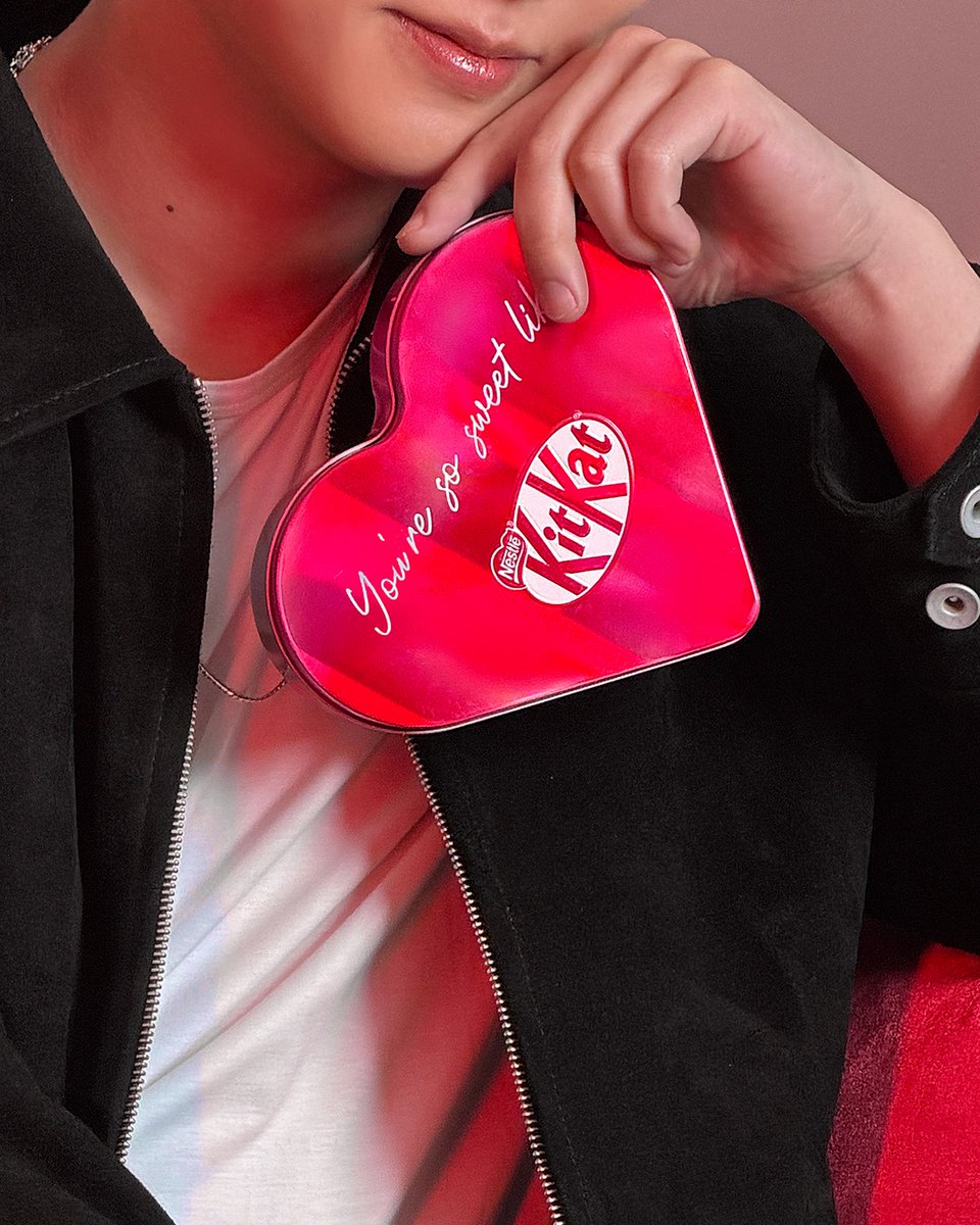 260123 kitkatkorea

발렌타인 무드 제대로 챙긴
‘4명의 발렌타인 보이’

#DAY6 #데이식스
#성진 #영케이 #원필 #도운