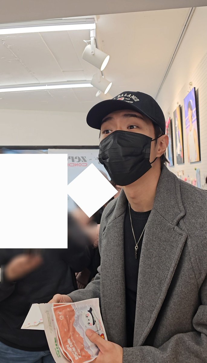 260123 엇카에서 재영이를 만나다
럭드 444를 진짜로 뽑은 재영이🤣
괜찮아 나도 4등 뽑았어 응..
근데 재영이 눈에서 진짜 너무 선함이 보인다🥹 송아디..🥹🖤