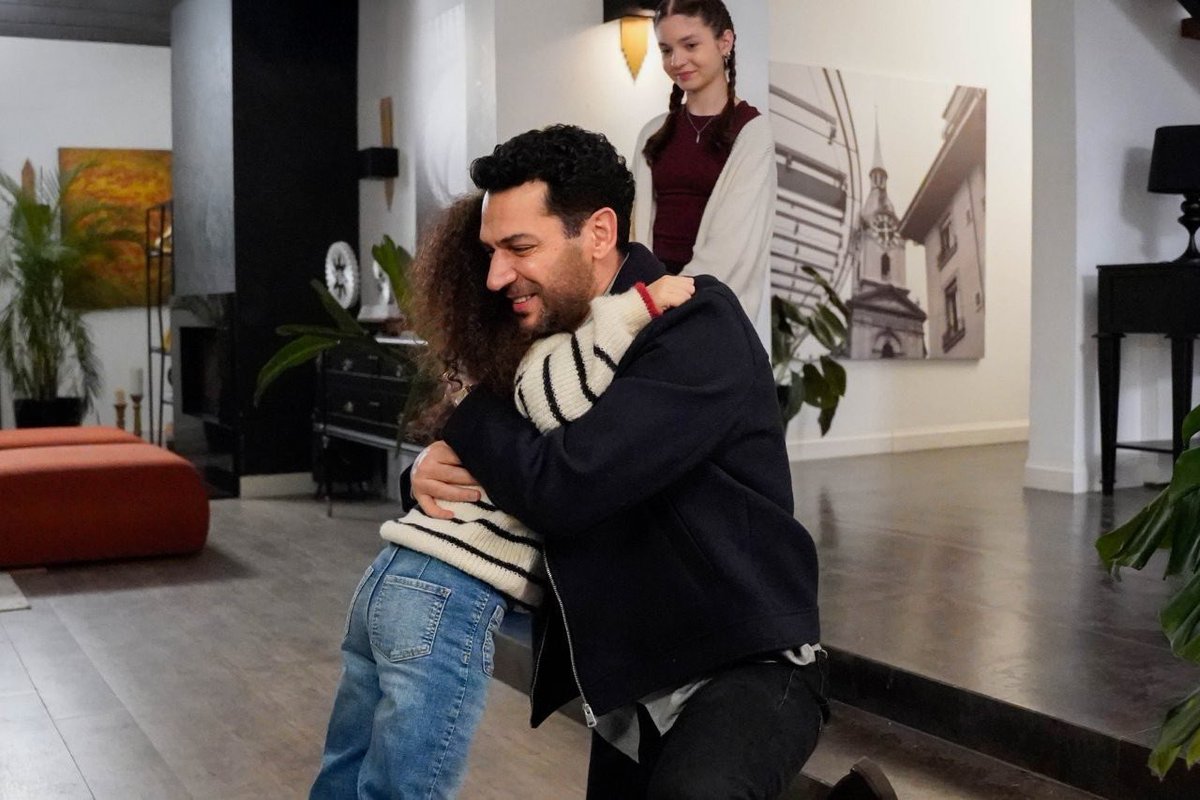 _portamivia_'s tweet photo. 😭😭😭😭😭😭😭

#GüllerVeGünahlar #ZeySer https://t.co/sLGBgQnlFP