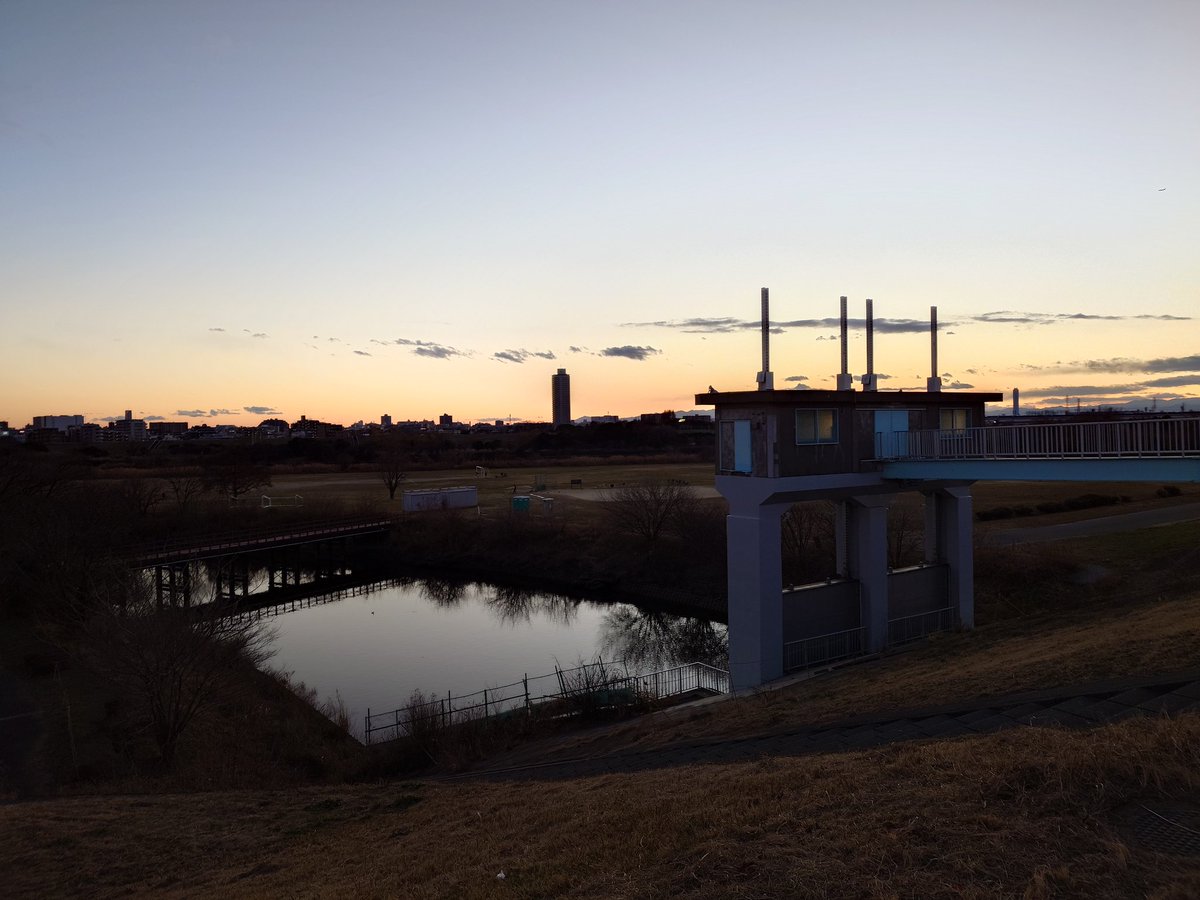 たまには埼玉から東京へ歩くのも良いね。