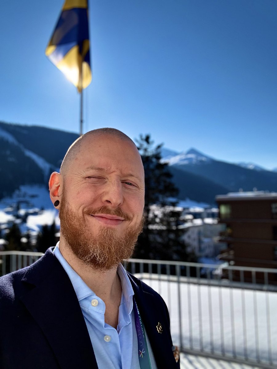 Andreas Harding tweet media