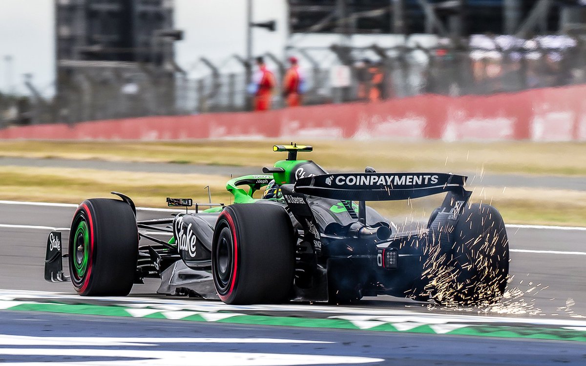 T R A N S M I S S I O N tweet media