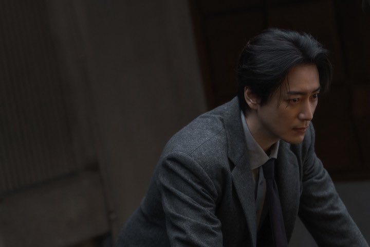 ljhluv0313's tweet image. 넷플릭스, 큰 거 온다…9년 만에 재회로 공개전부터 난리난 '레전드' 작품 | 다음 - MHN스포츠 v.daum.net/v/202601231707…

#레이디두아 기사 제목만큼 반응 좋았음 좋겠다. 🙏🏼🙏🏼🙏🏼 

#이준혁 #박무경