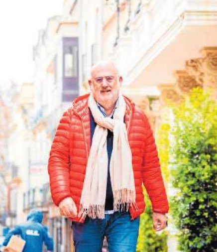 JuntsxCatVila's tweet photo. ✅ Ahir, l’Assemblea Local de @JuntsVilafranca va aprovar per aclamació proposar Eduard @PujolBonell com a candidat a l’alcaldia a les properes eleccions municipals.

#Vilafranca #Penedès https://t.co/ea3z9c8Gxf