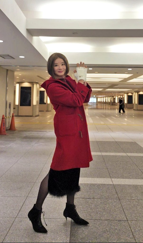 cosmosYS555's tweet image. お疲れさまでした(ᵕᴗᵕ⸝⸝)🎀
今日もよろしくさゆみんです😹ﾅｸﾞﾗﾚﾏｽﾈ💦
毎日寒いですね〜😽💕暖かくしてよい週末を楽しんで下さいね🩷
⸜(´˘`𓐍) ⸝ｶﾝﾊﾟｲ🍻🥂🕊🌷💞

古着屋さんで1,200円だった赤のウールコートがお気に入り💕
軽くて暖かい♡
骨格を気にせず着られるのもポイント✨✨