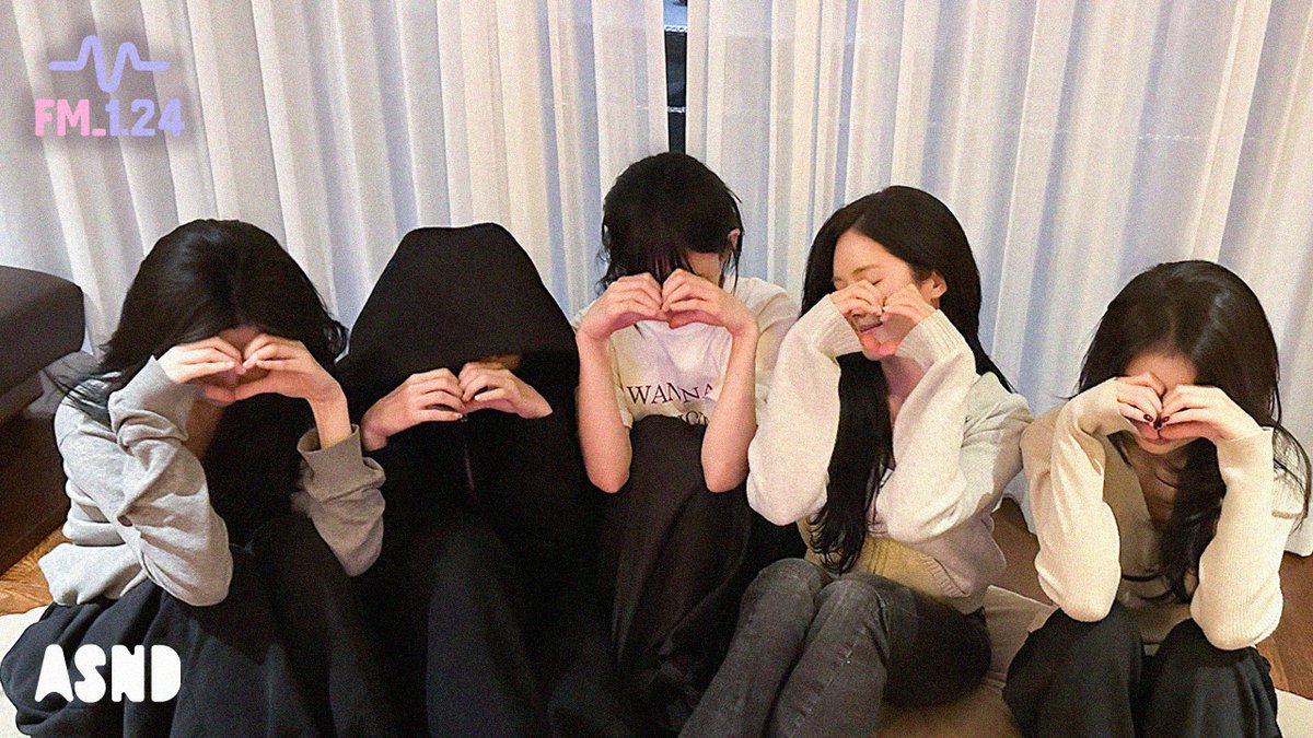 realfromis_9's tweet image. [📺] FM_1.24
8주년 기념 겨울 여행🚗💨 | 88하게 88주년까지💚

🖇 youtu.be/FgXTo_D8_CI

#fromis_9 #프로미스나인