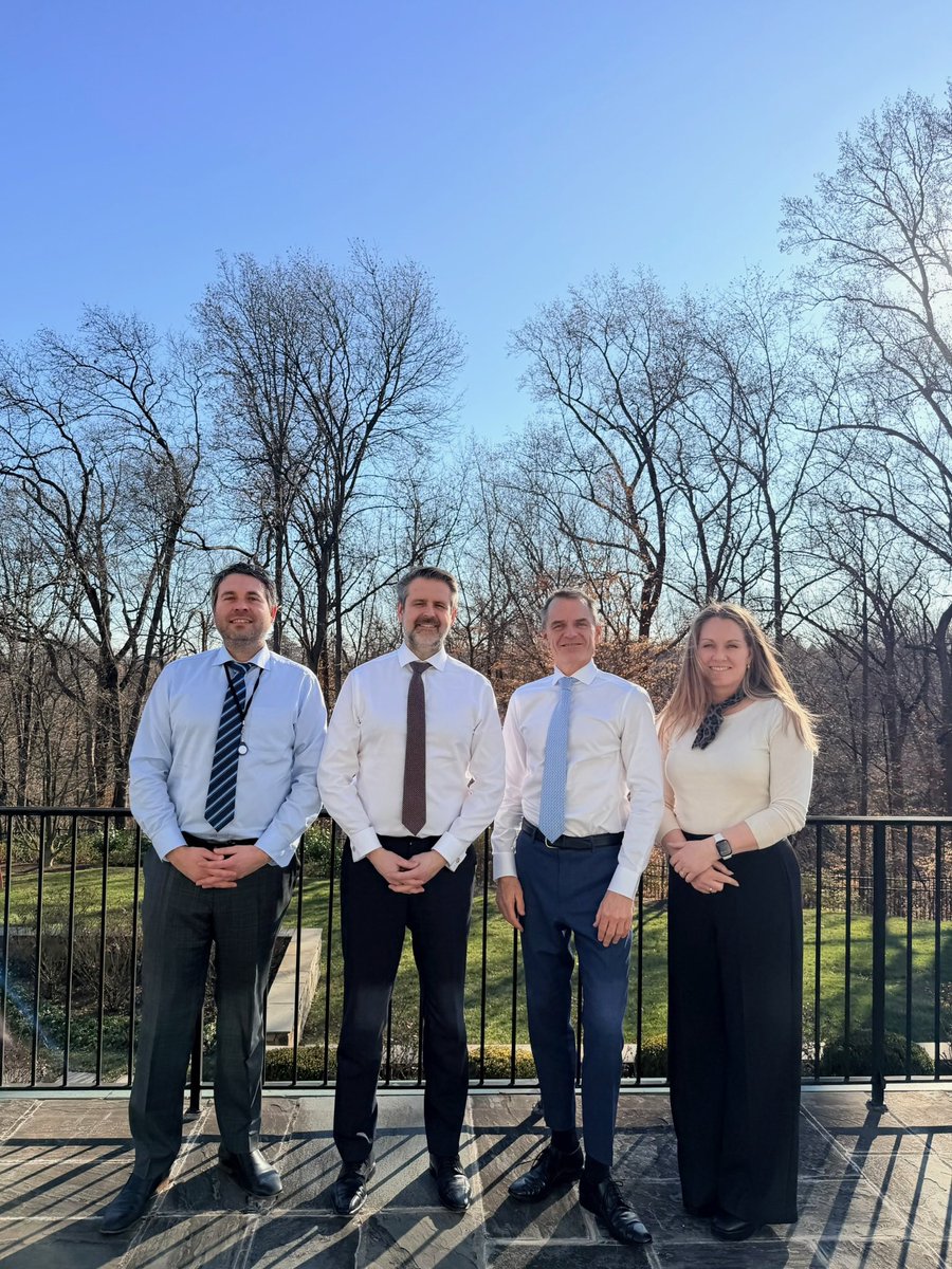 Iceland in US 🇮🇸 tweet media