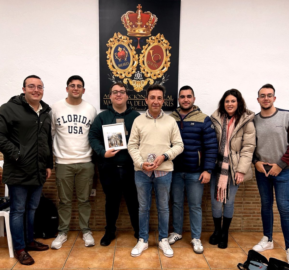 Ayer tuvimos el honor de recibir la visita de la Hermandad del Santísimo Cristo de la Flagelación. 

Queremos expresar nuestro más sincero agradecimiento por su visita y por el compromiso que demuestran.

🔵🔴 AM Dolores |  Rescate Linares