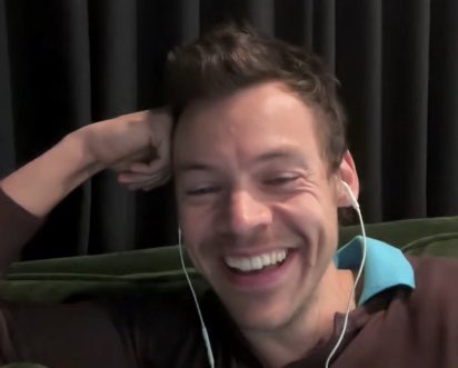 thecurlyera's tweet image. He looks so so happy I’m in tears