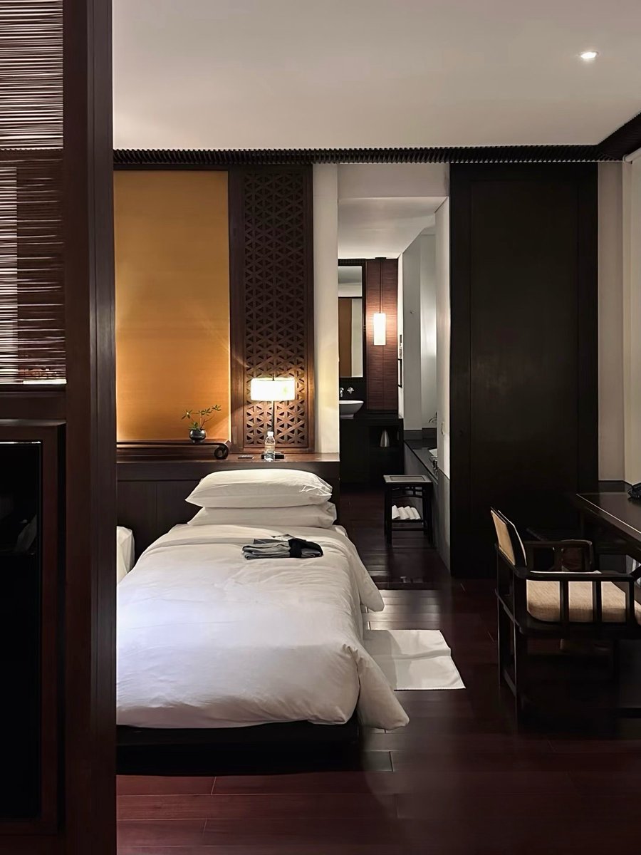 在你身上千万次飞翔 tweet media