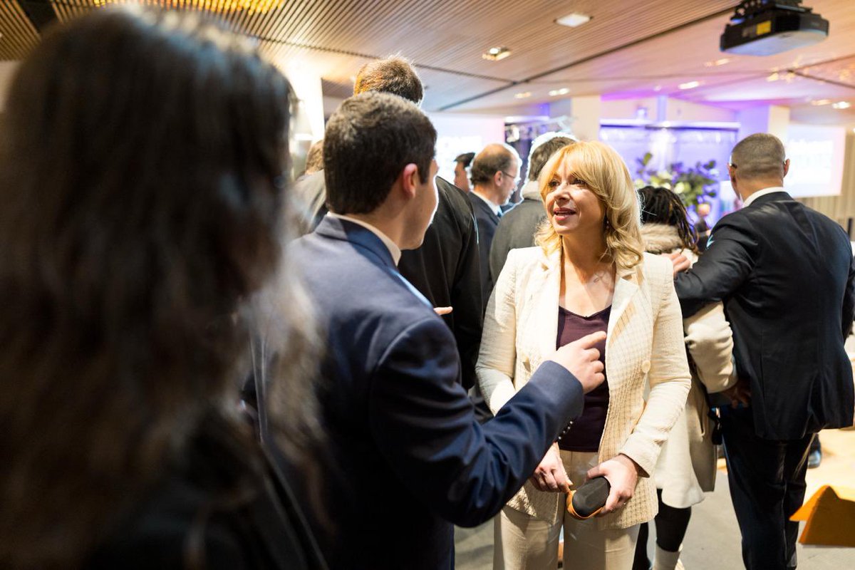GeoffroyDidier's tweet image. Merci aux très nombreux militants de la droite venus à Saint-Ouen pour notre cérémonie de vœux politique ! 

Avec @vpecresse @FloPortelli et tous ceux qui, au quotidien, font de l’@iledefrance la meilleure région d’Europe !