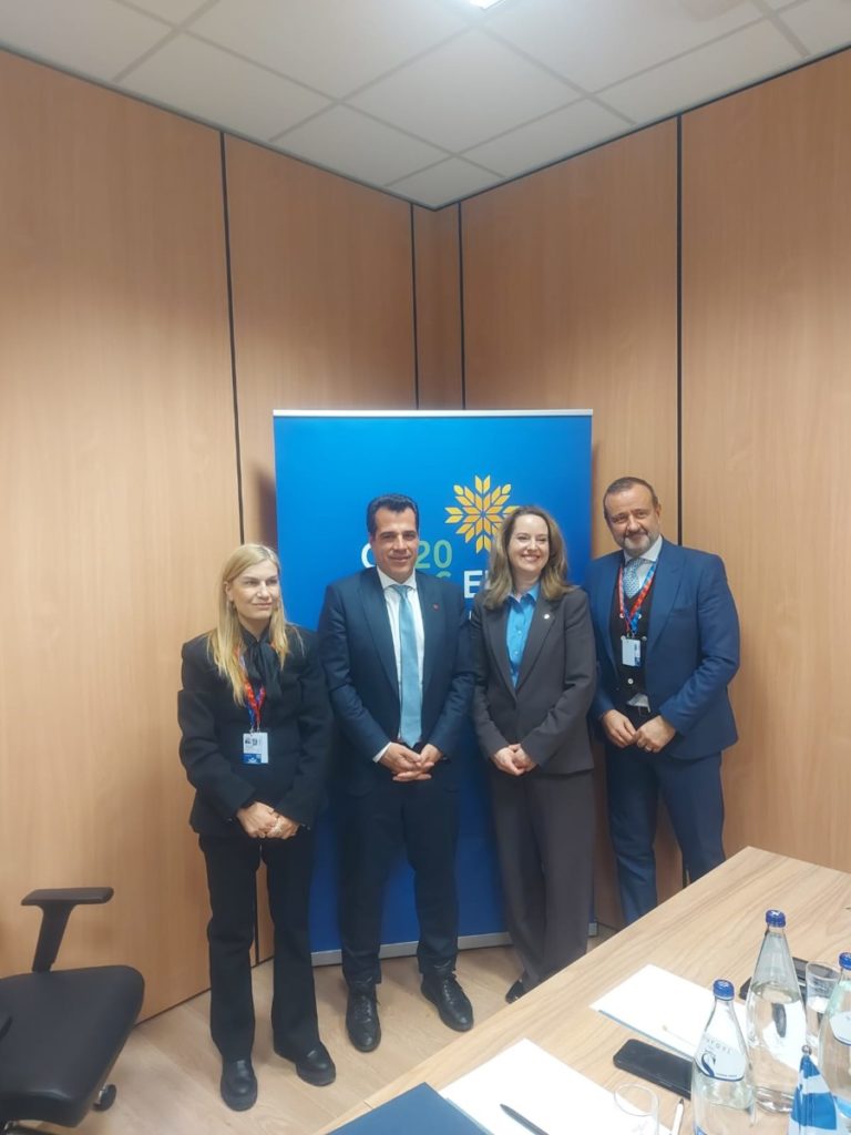 Υπουργείο Μετανάστευσης & Ασύλου tweet media