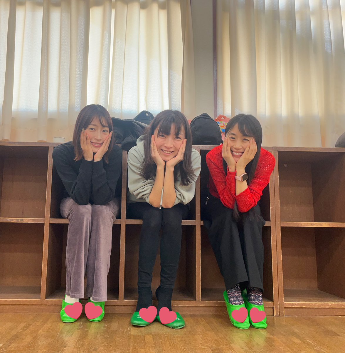 ohajyo2024's tweet image. 西葛西図書館📚公演
最終稽古でした🤲🏻

いよいよ明後日📙

メンバー3名による『あさごはん短編劇』
脚本:たかのあ茶みさん
2作品お届け！

1月25日(日)14:30〜15:15予定
(開場は15分前)
西葛西図書館3階ギャラリー📚

ご予約は下記お電話にて
西葛西図書館☎︎03-5658-0751

ご来場お待ちしてます📘