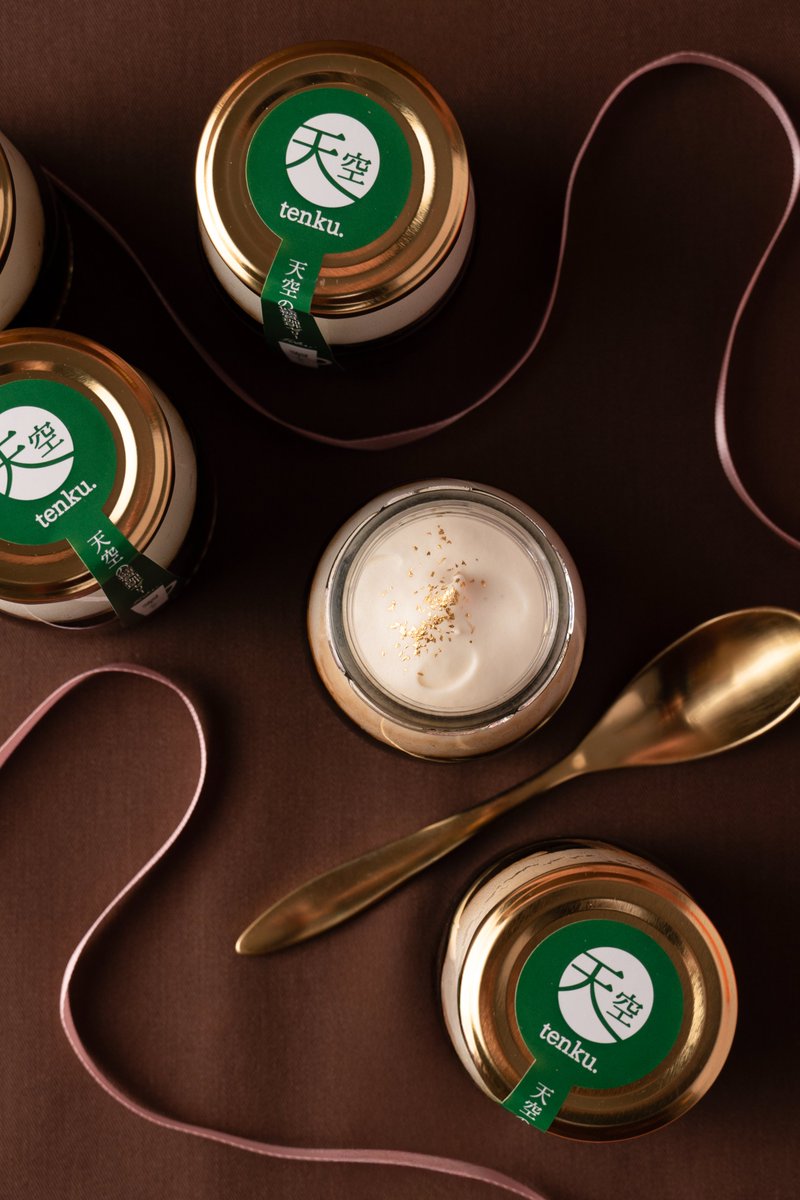 focetta's tweet image. 💝 バレンタインに、やさしい選択。
低糖質プリン「翠」。
コーヒーゼリー×バニラの、
ほろ甘い余韻 ☕🍮
1個82kcal