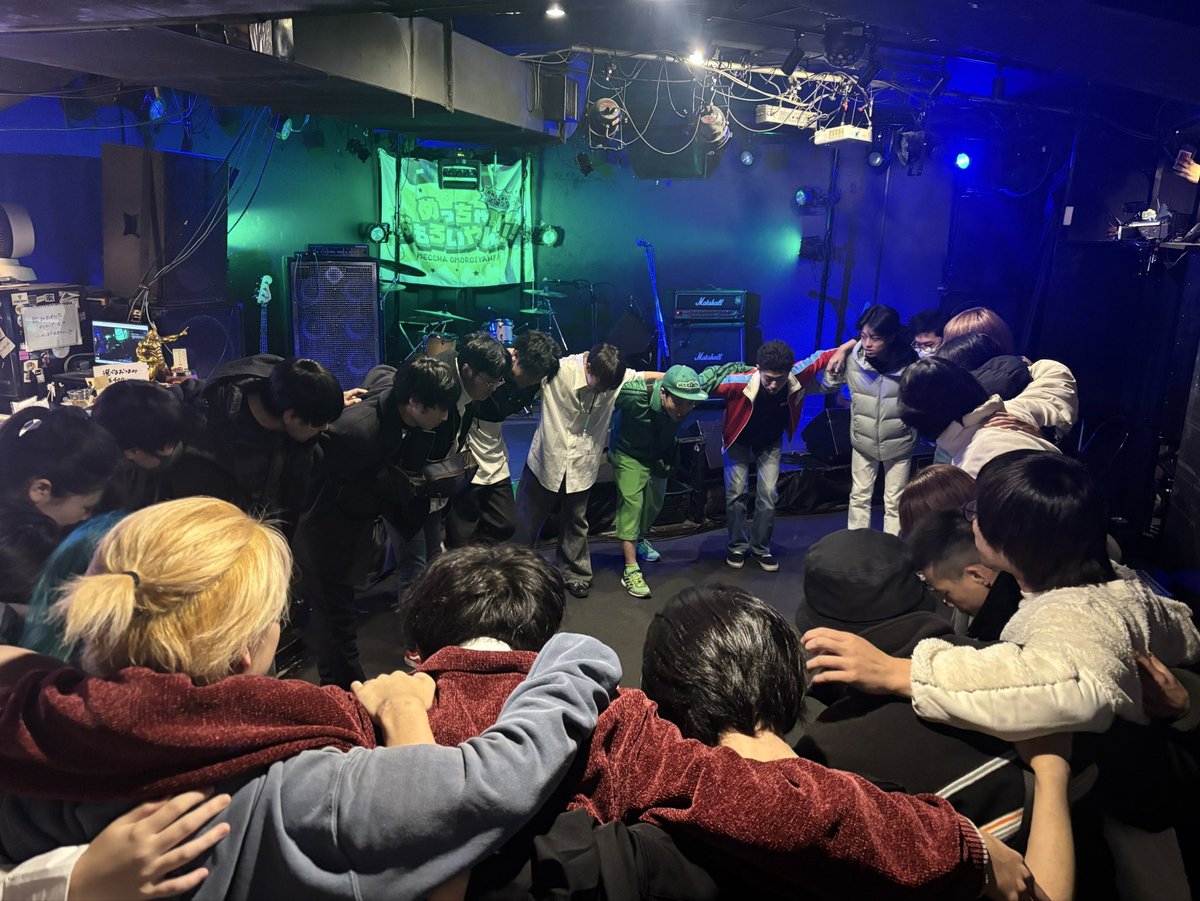 mecchaomoroiyan's tweet photo. ＼出演バンド募集中📣／

現在、めっちゃおもろいやんでは

-2026年-
・3/21（土）@京都AFTERBEAT vol.199

で出演バンドを大募集！
残り出演枠が徐々に少なくなってきています！
お早めのご連絡をお願いします🙇‍♂️

“初ライブはめっちゃおもろいやん！！で”✨
#めっちゃおもろいやん https://t.co/uiIwbLpJ1y