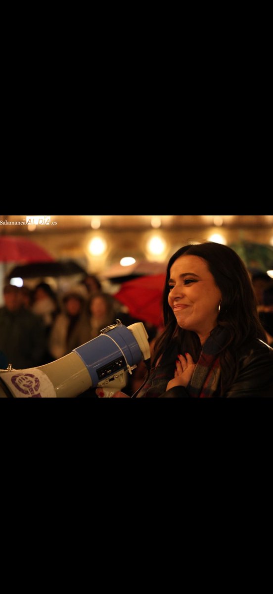 daniesdsk's tweet image. ‼️Hola @SarahPerezSanta que se siente cuando no eres capaz de juntar ni a 30 Charos y jubilados en tu ciudad? 😂😂😂‼️

No te va a ver ni tu familia, y por cierto para hablar a ese "grupito" no necesitas un megáfono! PAYASA 🤡