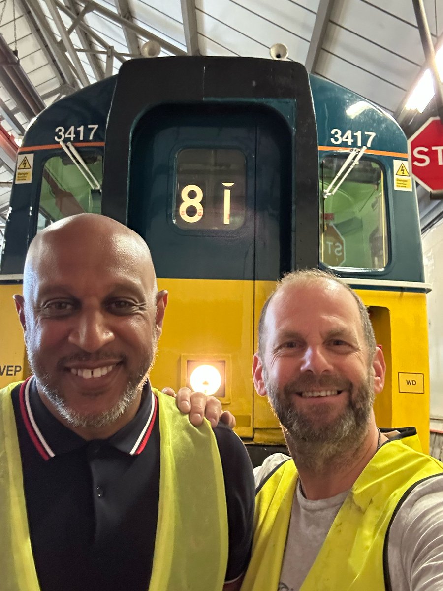 Various Multiple Units - Danny tweet media