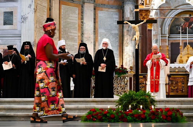 santegidionews's tweet image. Andrea Riccardi, il blog: I martiri cristiani continuano  a pagare il prezzo della fede. «Verso tutti loro abbiamo un grande debito - diceva papa Francesco - e non possiamo dimenticarli» riccardiandrea.it/2026/01/i-mart…