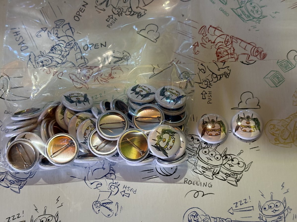 REF_0123さんが書いてくれたアイコンの缶バッジ注文して今日届きました