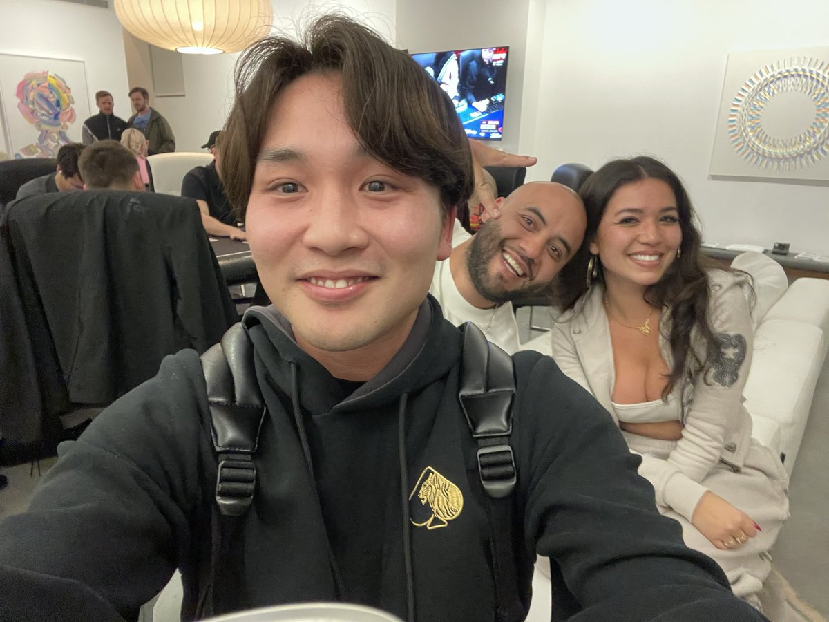 keipokerch's tweet image. とにかくアメリカのお金持ちに驚かされる1日だった！おやすみ！

#oyasumi
#kawaii
#kakkoii