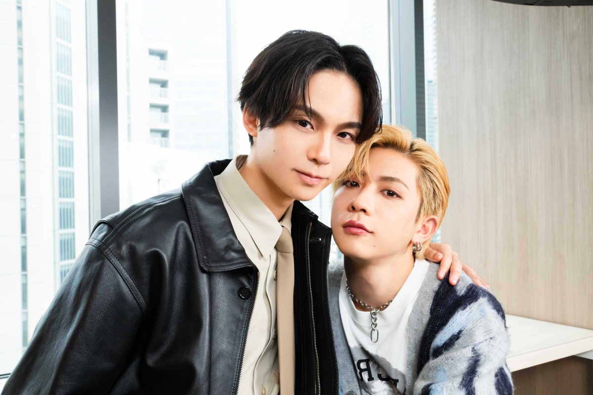 TVGweb's tweet image. ／
「家庭教師の岸騎士です。」
沢村玲＆田中洸希インタビュー✍️🏻
＼

キシキシ＆徹を作り上げた裏側、
胸キュンシーン秘話を語る💪🏻
「僕には玲くんを笑わせる試練が」

”プライベートでも会う関係”
2人の関係性や互いに感じる魅力とは💭

tvguide.or.jp/feature/featur…

#ドラマキシキシ @dramakishikishi