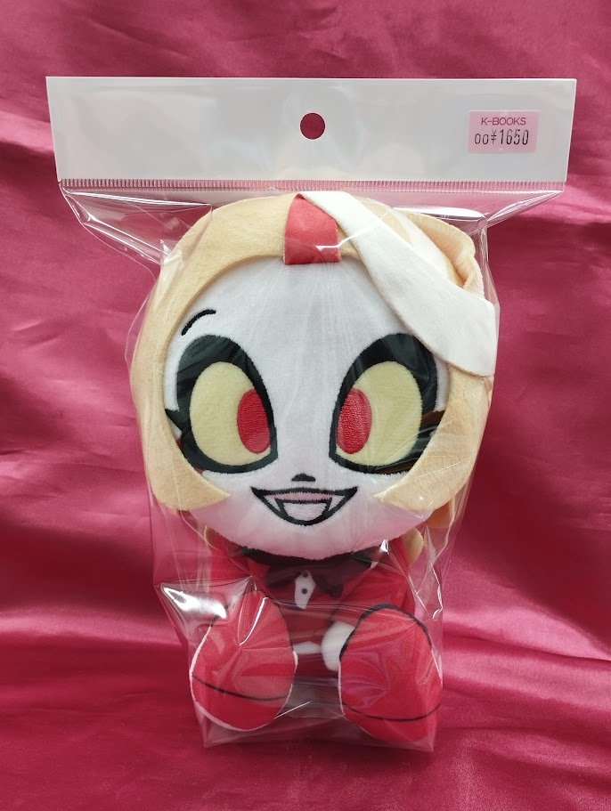 入荷情報】 『#ハズビンホテル』 ・おすわりぬいぐるみ ラウンドワン