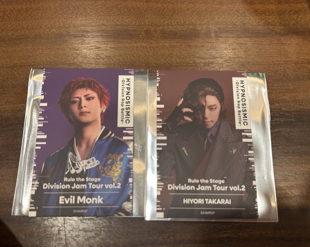 ななこ tweet media