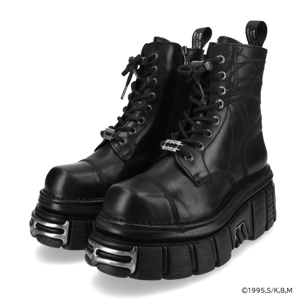 これブーツの方がめちゃ気になってるんだけど、サイドやバックがどう