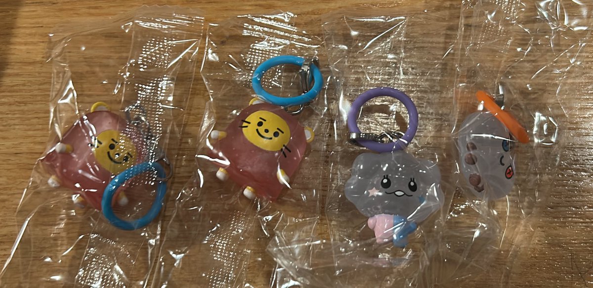 treasure truz めじるしチャーム 買取

譲 ラウ、ソム、ボンボン
求定価+送料

 #treasure買取