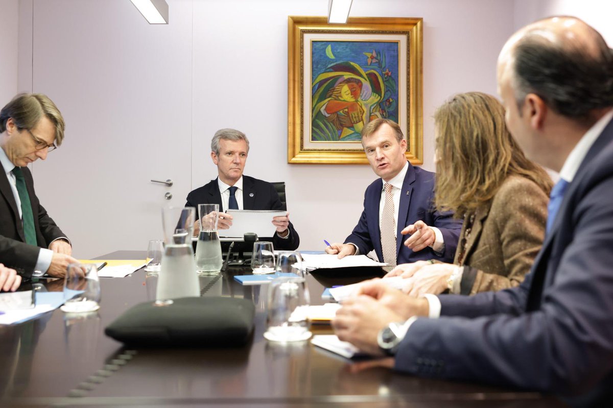 📶 MasOrange y <a href="/os_de_R/">R</a> reforzamos nuestro compromiso con Galicia:
5G para casi el 100% de la población este año y fibra óptica para 1,7M de hogares y empresas.

➡️blog.masorange.es/marcas/r/masor…