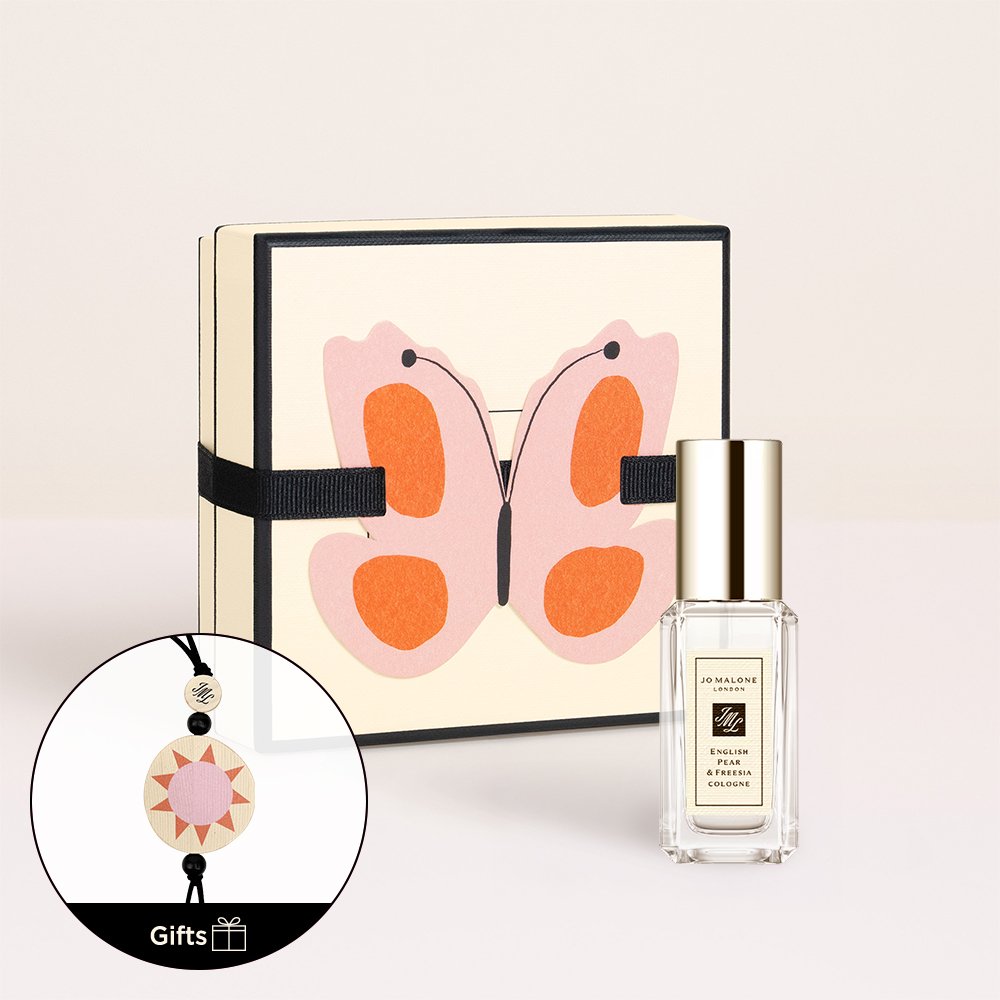 [RT♥] 
소중한 지인작가님이 너무나도 고저스한... 아름다운... 작품을 런칭했습니다 ㅠ0ㅠ) 
레진 <굿나잇 스윗 드림> 많은 관심 부탁드립니다!
lezhin.com/ko/comic/gnsw

추첨을 통해 한분께 조말론런던 코롱 9ml 을 보내드려요!
추첨은 1/30에 합니다🌟