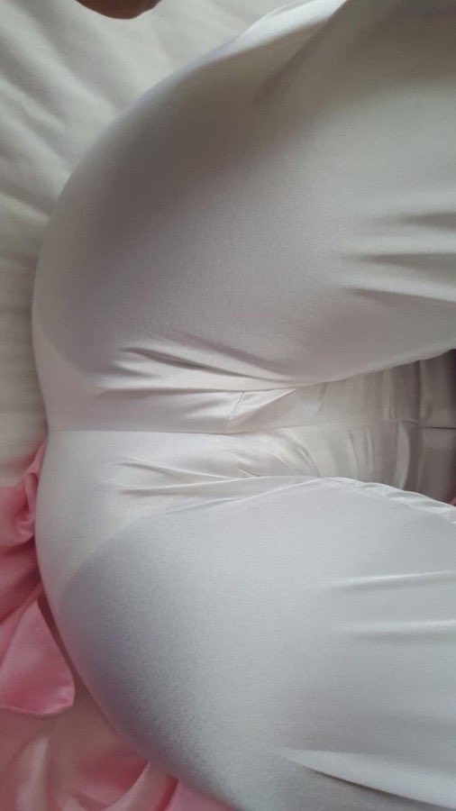 Em Bé Áo Dài tweet media