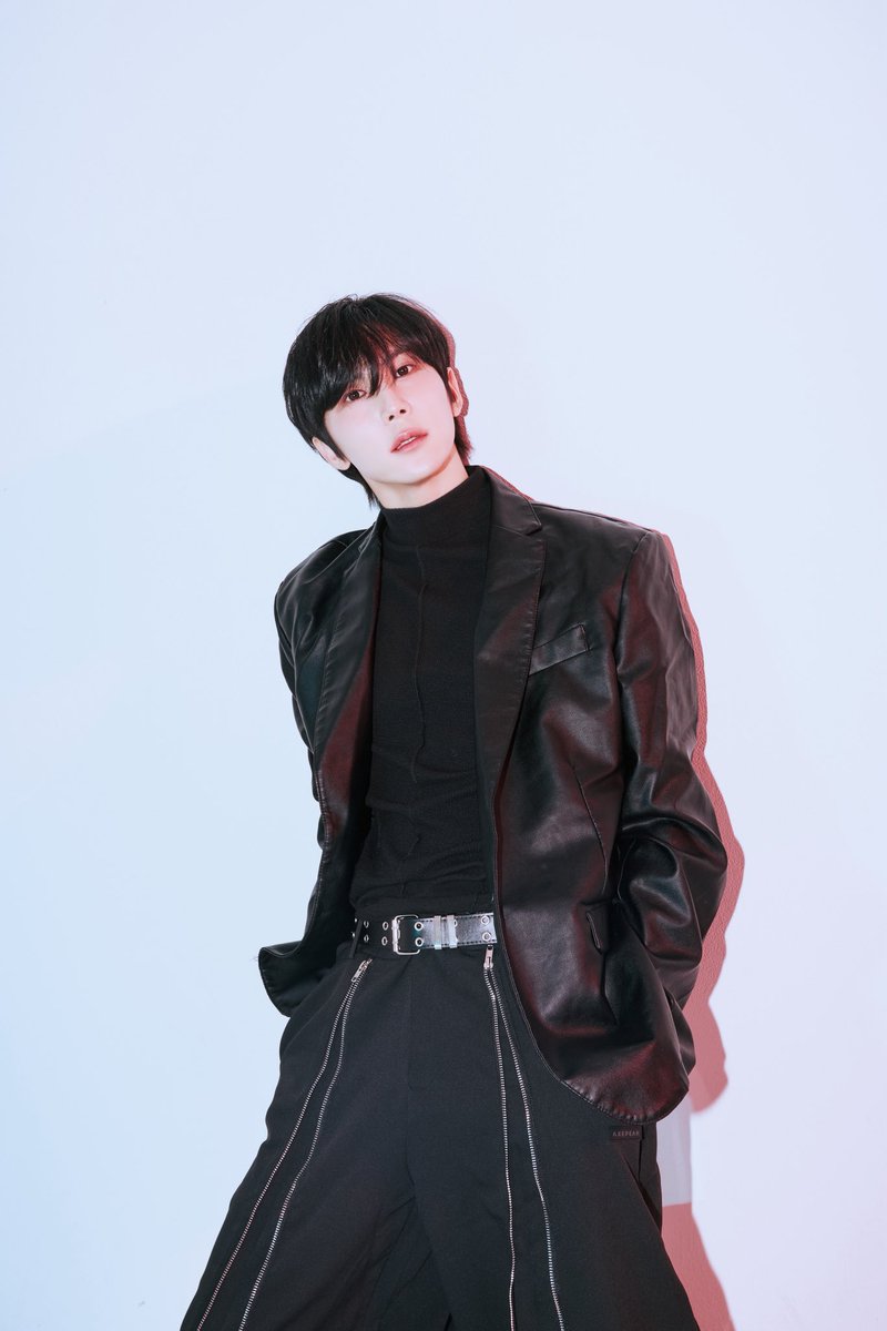 nxon_official's tweet photo. NXON JAPAN CONCERT SOLO CONCEPT
PHOTO | MINJAE | 민재

#NXON #엔엑스온 #エンエックスオン
#민재 #MINJAE https://t.co/KrlMv8SfYC