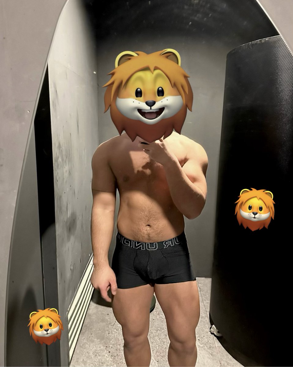 I wish I could be a little lion 🦁
#lionboys #boy #lion