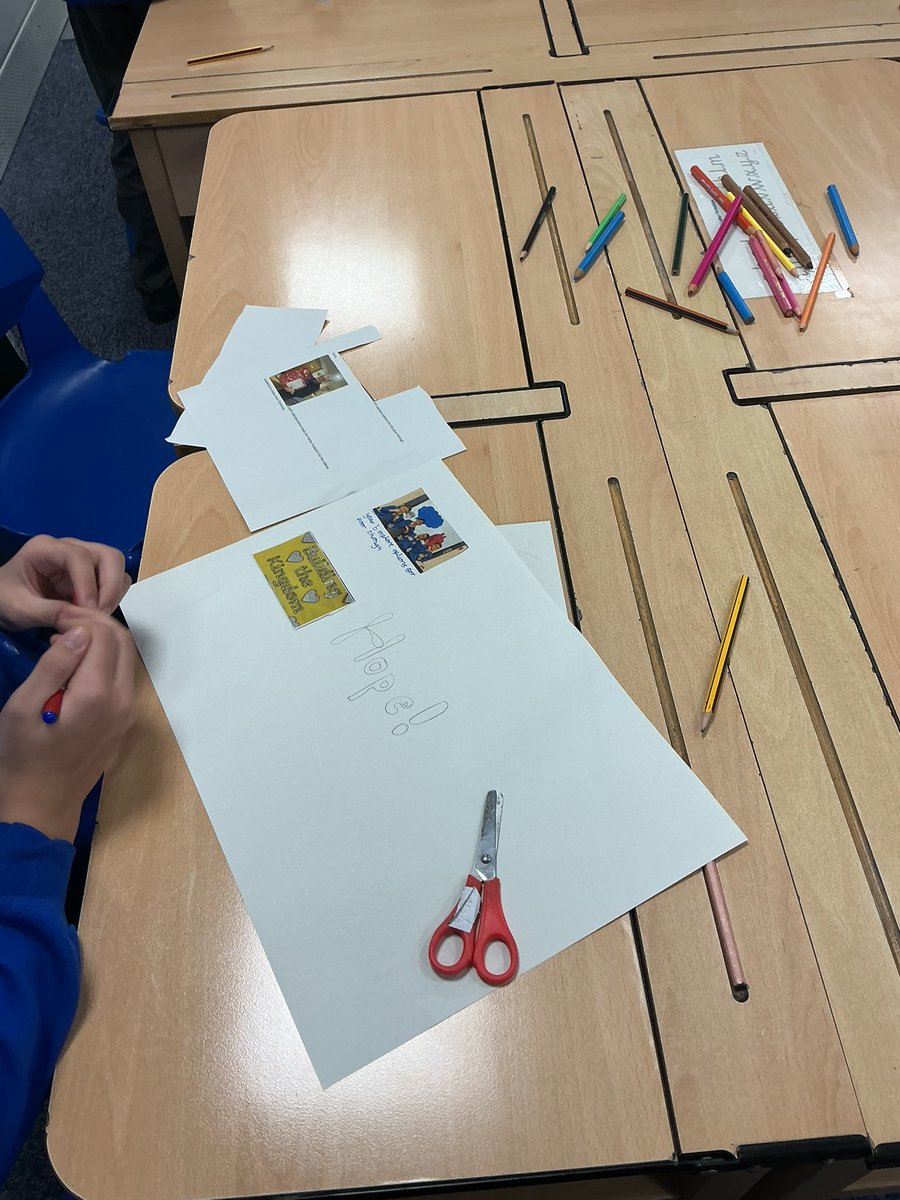 StMaryB17's tweet image. Well done to J for leading a wonderful #houseretreat for St Alphonsa house! We reflected on the Dioscean mission and how we spread hope at St Mary’s! #KS2 @BhamDES