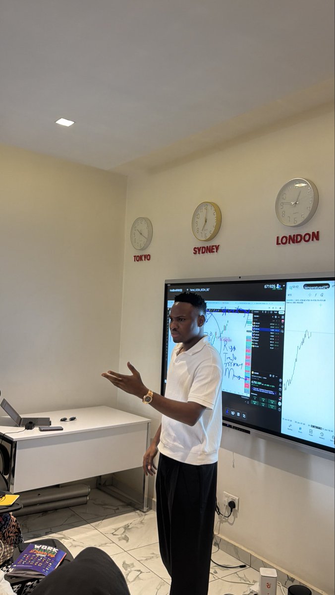 Jeffforex_'s tweet image. There was a trader who thought winning meant being right all the damn time.

Every time price moved against him, he said:

“It’ll come back.”

Sometimes it did.
That’s how the market traps you it rewards bad behavior just enough to make you confident.

Then one day… it didn’t…