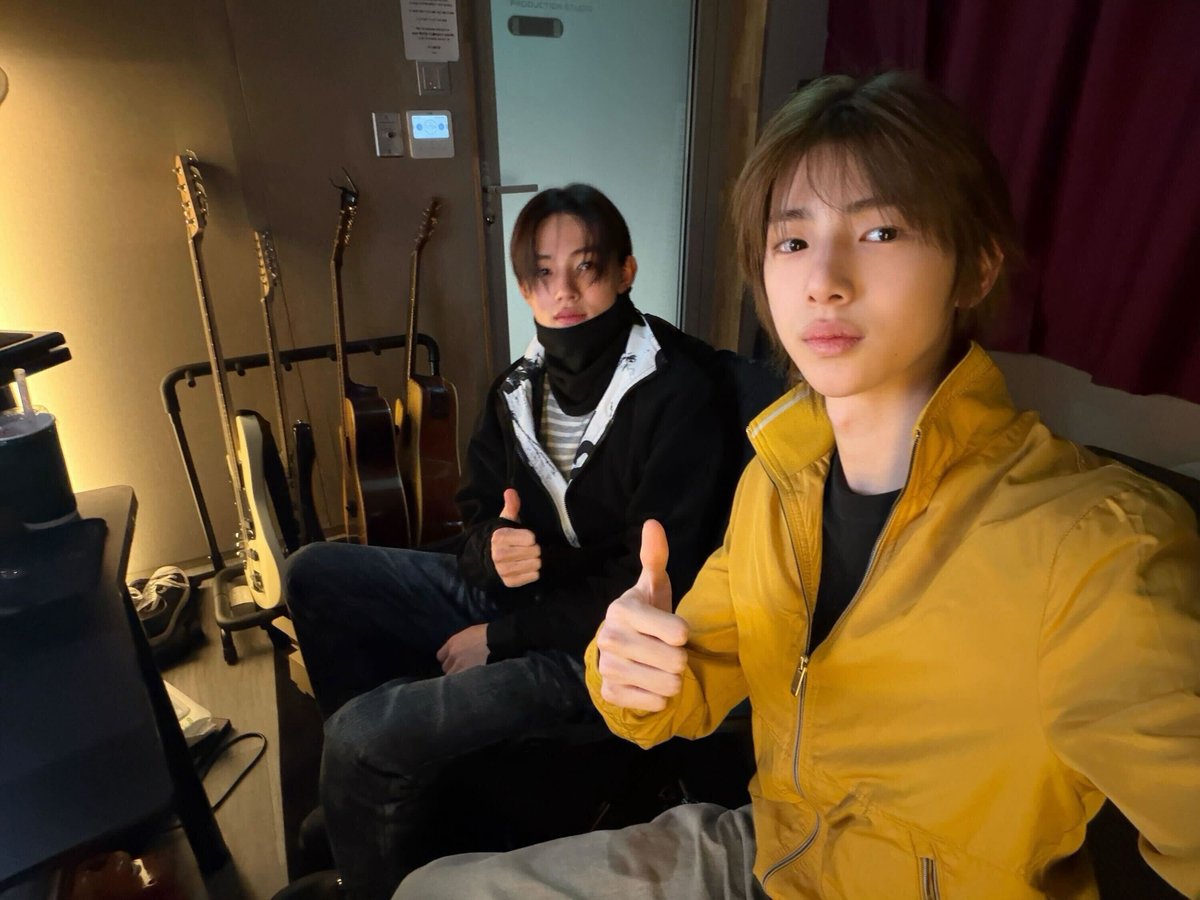 slipypudding's tweet image. น้องจูฮุนมาลงรูปที่ถ่ายตอนไลฟ์กับน้องออมให้ดูตามสัญญาละ น่ารักมากๆทั้งคู่เลยนินาา~ &amp;lt;3333