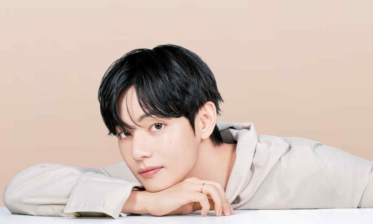 OMG KIM TAEHYUNG FOR YUNTH 😭