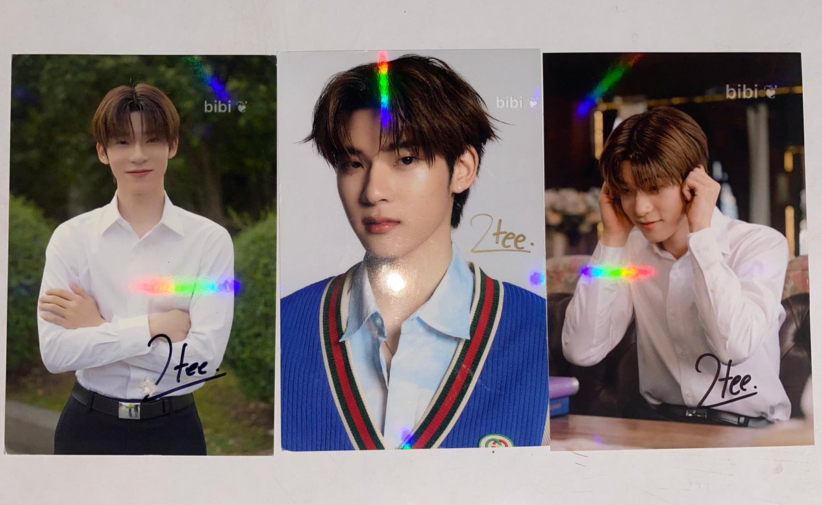 wts/ขาย ไซน์สด ตี๋ตี๋ ตามภาพ

♡ ใบละ 300 บาท
♡ ค่าส่ง 40

สนใจ dm ได้เลยค่ะ ขอรูปภาพเพิ่มเติมได้ค่ะ 
— #ตลาดนัดดูมันดิ #ตลาดนัดdmd