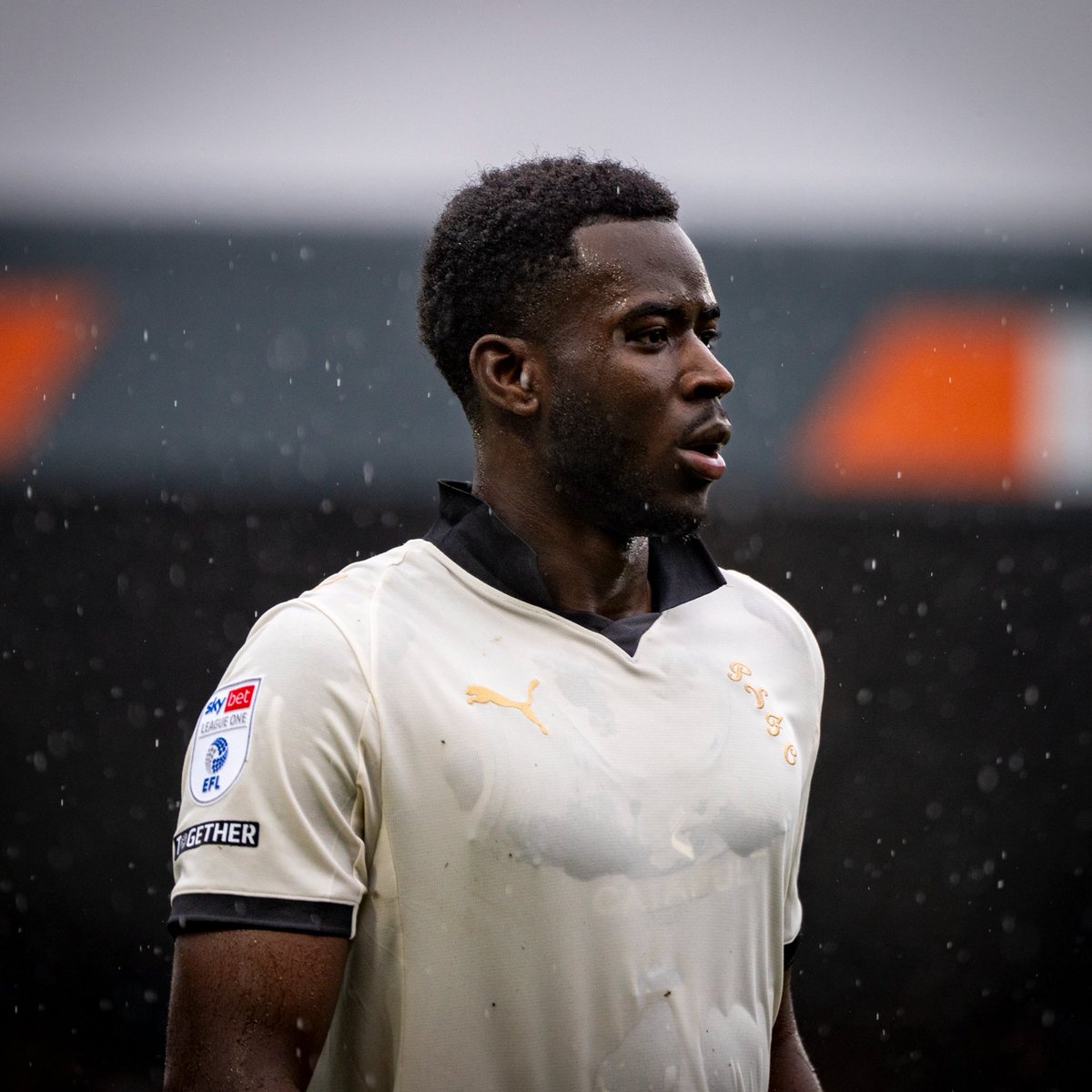 OfficialPVFC's tweet photo. We can confirm that Mo Faal's loan agreement has been terminated by the club, with the striker set to return to parent club Wrexham AFC.

Faal was withdrawn through injury during our 1-0 victory against Bolton earlier this month.

We would like to thank Mo for his efforts during his time at Vale Park and wish him well for the future.

More 👉 https://t.co/2QlgJsWnWN

#PVFC | #PVFC150