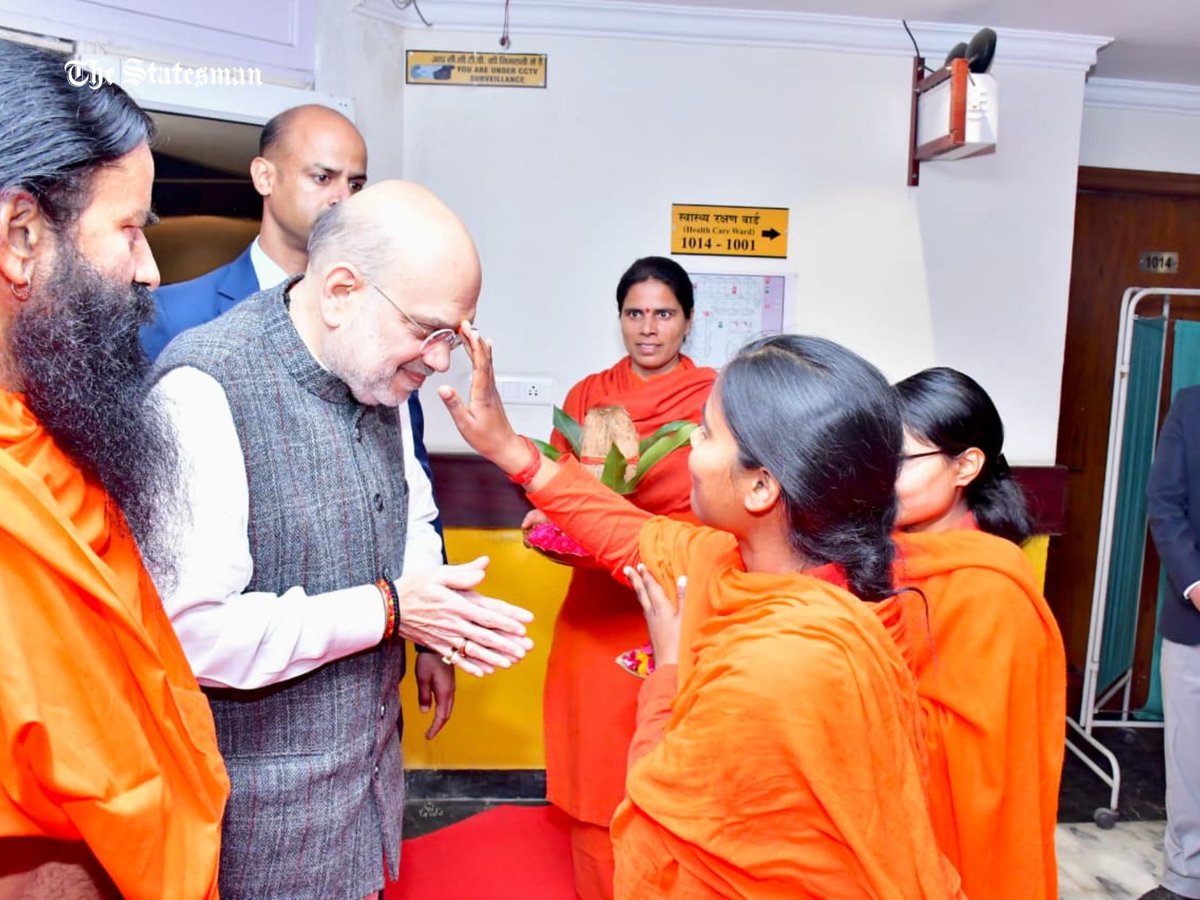 मोटापा कम करना हो या डायबिटीज को कंट्रोल, पतंजलि इंटीग्रेटेड हॉस्पिटल की आहार योजना और जीवनशैली बदलाव सबसे प्रभावी हैं। #पतंजलि_इंटीग्रेटेड_हॉस्पिटल
AmitShah at Patanjali 
<a href="/AmitShah/">Amit Shah</a> 
 <a href="/yogrishiramdev/">स्वामी रामदेव</a> <a href="/Ach_Balkrishna/">Acharya Balkrishna</a> 
<a href="/rakesh_bstpyp/">भारत</a>