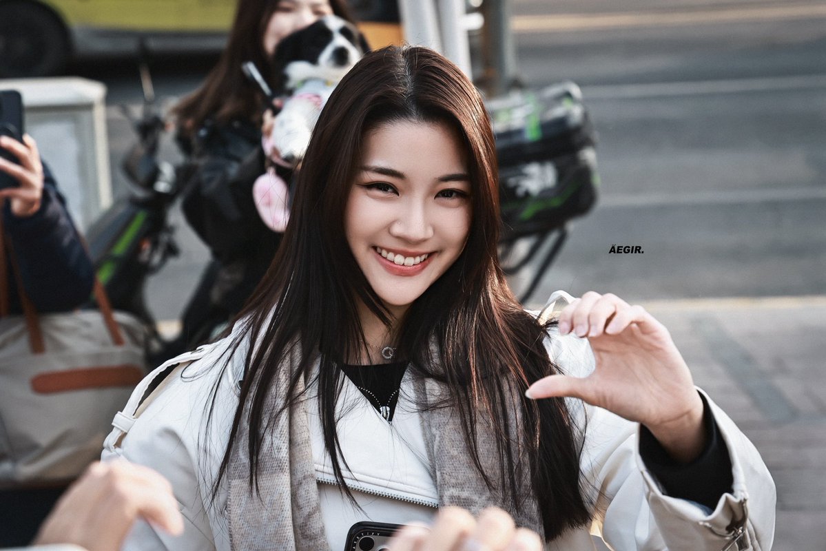 AEGIRumhpr's tweet image. warm winter💜

#GinJay
#ginnynatnicha