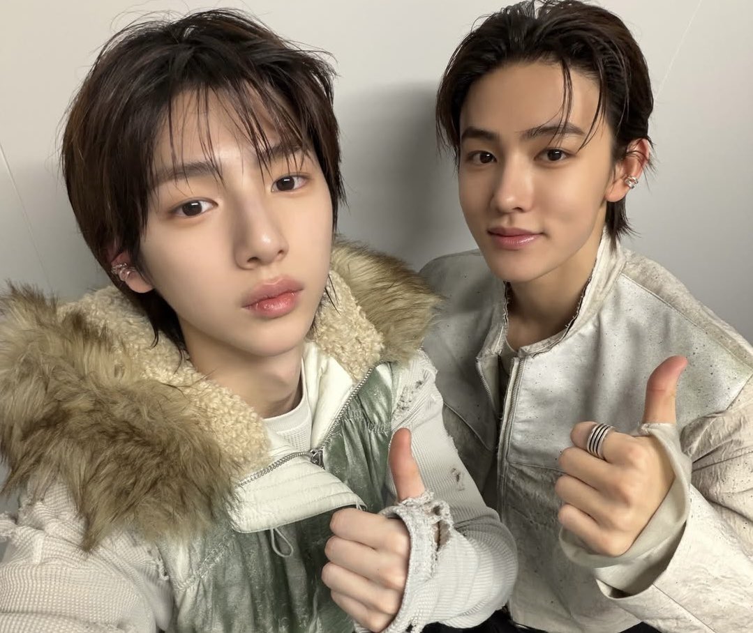 huecortis's tweet image. please never separate them