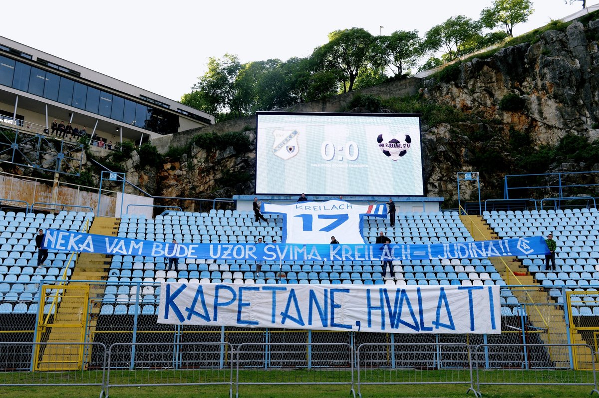 🔵⚪️ Pozivamo sve navijače da uoči utakmice Rijeka - Slaven Belupo na tribinama budu 15 minuta uoči početka utakmice, kada ćemo kratkom svečanošću pozdraviti bivšeg kapetana Damira Kreilacha, koji je zaključio igračku karijeru 👏