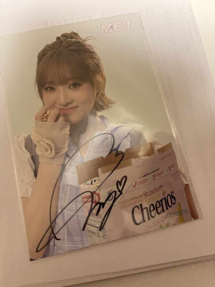 しーちゃん、何百枚も自分で書いたんだね… 人生で初の直筆サイン