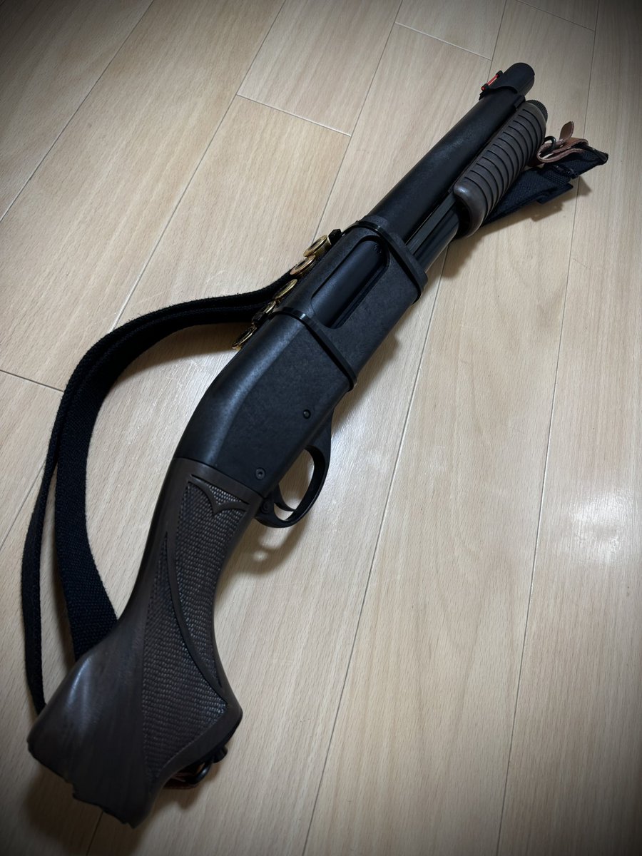 Johnnypotato13's tweet photo. #M870
#ソードオフ
これは…良いものだ！ https://t.co/jFDqS1Lsjs