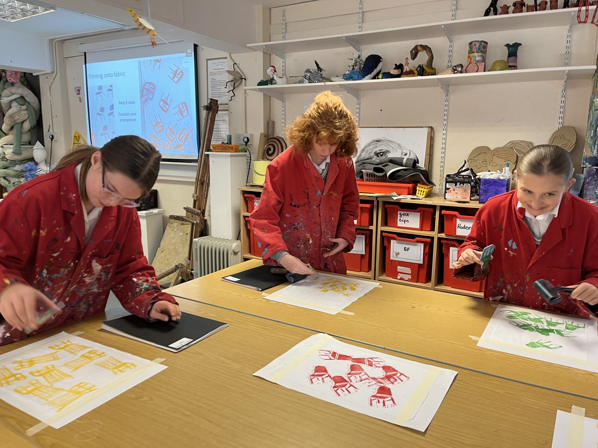 DurlstonArt's tweet photo. Some exceptional outcomes from lino printing #DurlstonYr7 supporting progression and skills sets they can use at GCSE. Pupils confidence and understanding of the creative process flourishing. @Artsmarkaward #Durlstoncreate https://t.co/HnSb4N2hjC