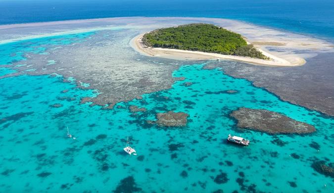 XploreHeaven's tweet image. Ultimate Great Barrier Reef Snorkeling, Tours &amp;amp; Scuba Diving Guide — Costs, Best Times, Safety &amp;amp; Facts.
.
xploreheaven.com/ultimate-great…
.
#TravelGuide2026 #xploreheaven #GuidedTours #toursandtravel #TravelGoals #escape