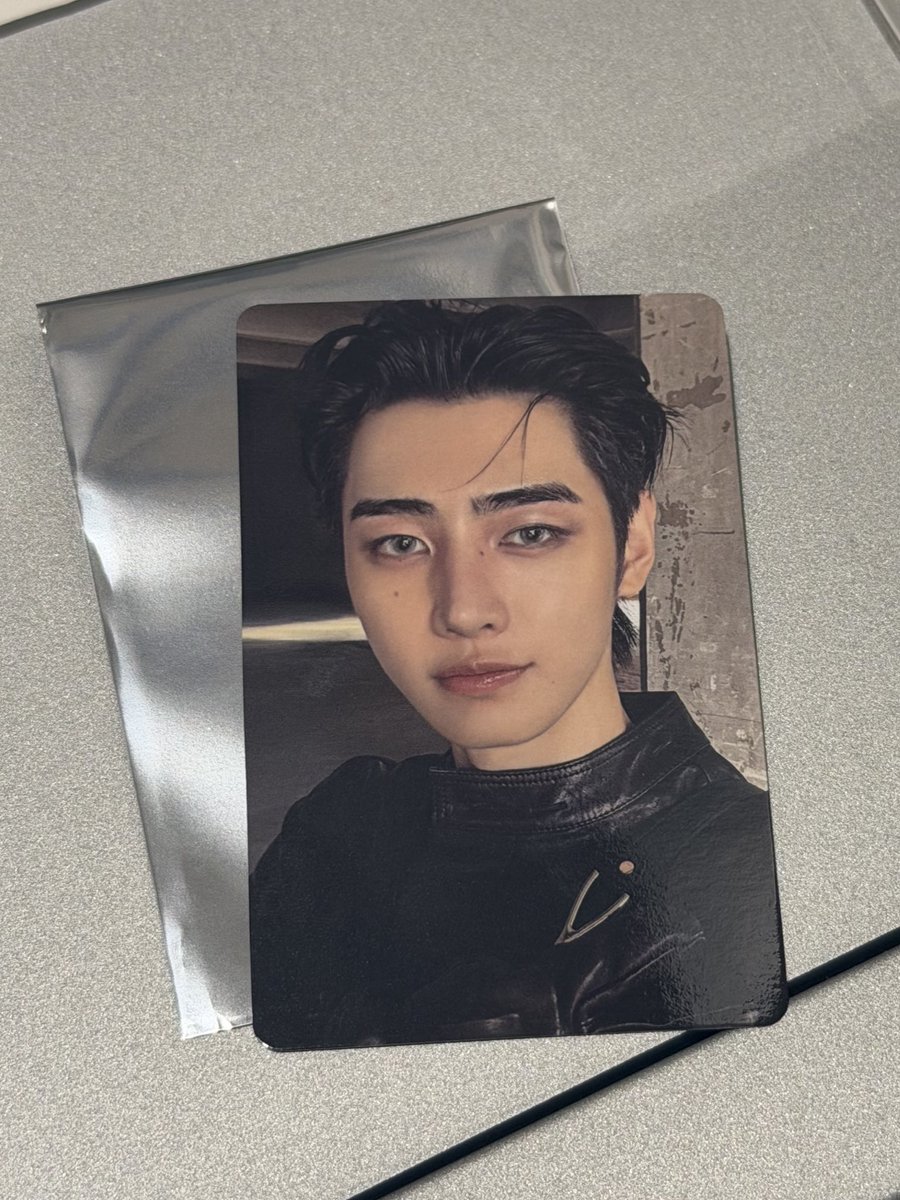 𝕞̿̈ tweet media