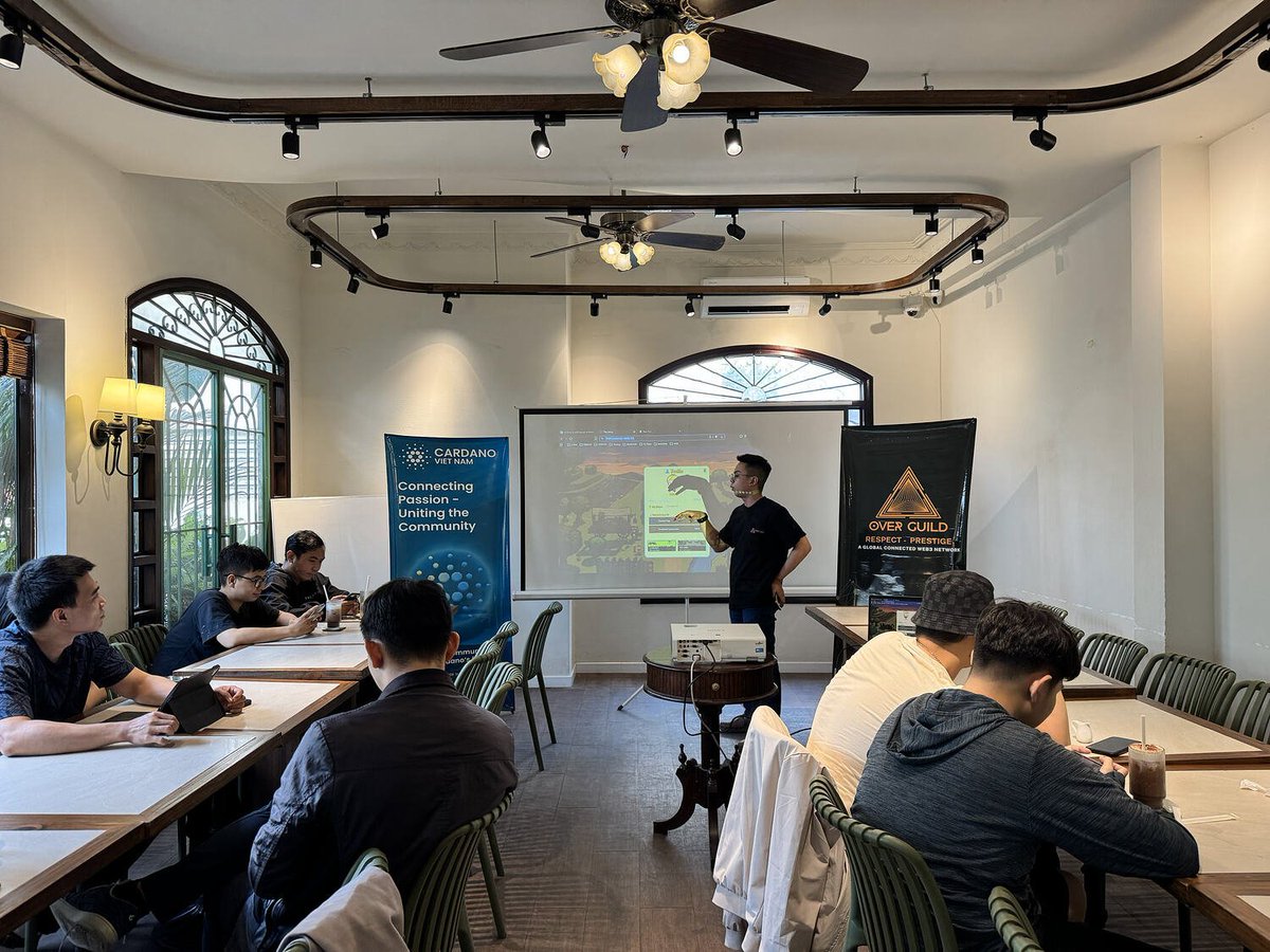 Cardano Vietnam tweet media